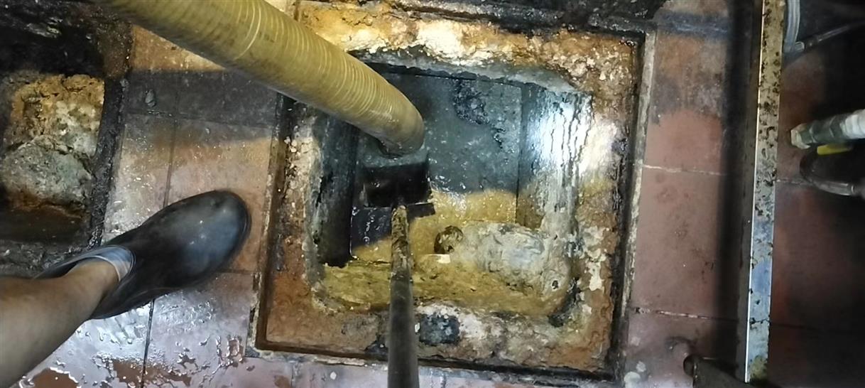 淮阳污水池清理一般都有毒气，怎么预防中毒呢？